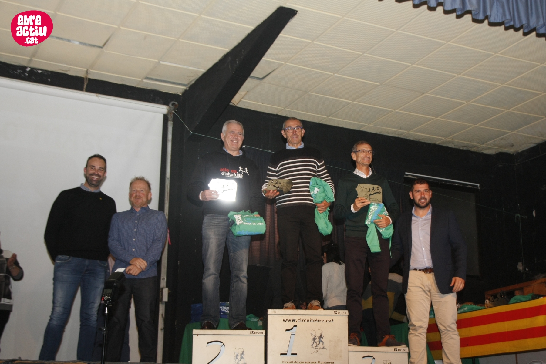 Fotos de l’entrega de trofeus dels Circuits de Curses per muntanya i Canicròs Terres de l’Ebre 2019