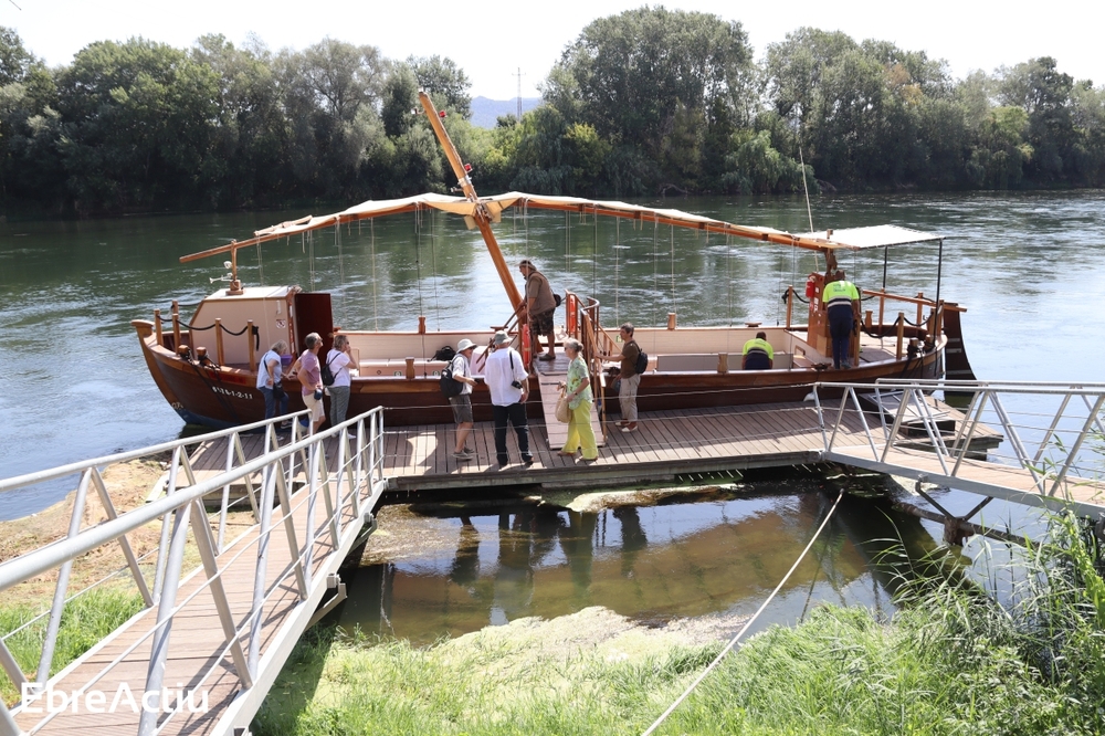 Us apropem el territori a casa: descobrint l’essència de l’Ebre amb Lo Roget Us apropem el territori a casa: descobrint l’essència de l’Ebre amb Lo Roget